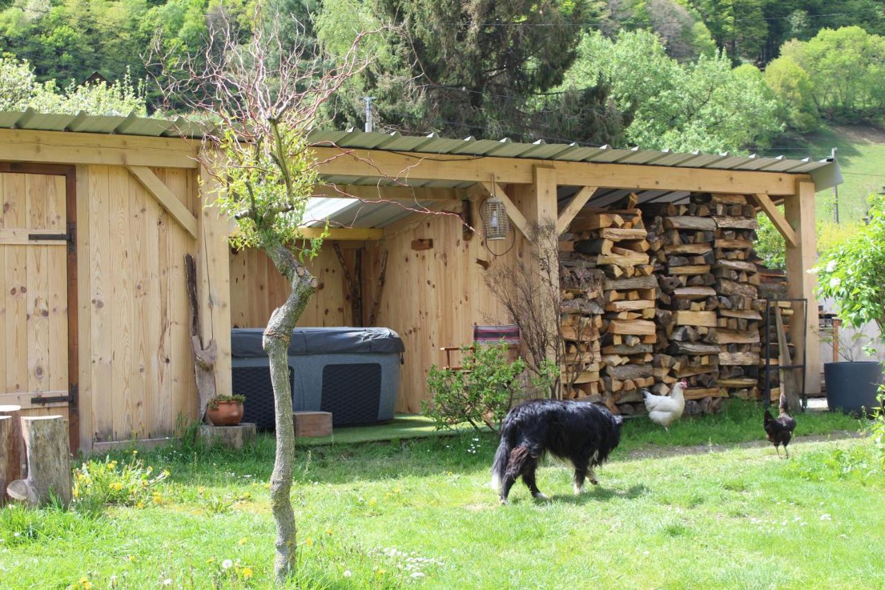 La Grande Ourse Bed & Breakfast Campan Luaran gambar