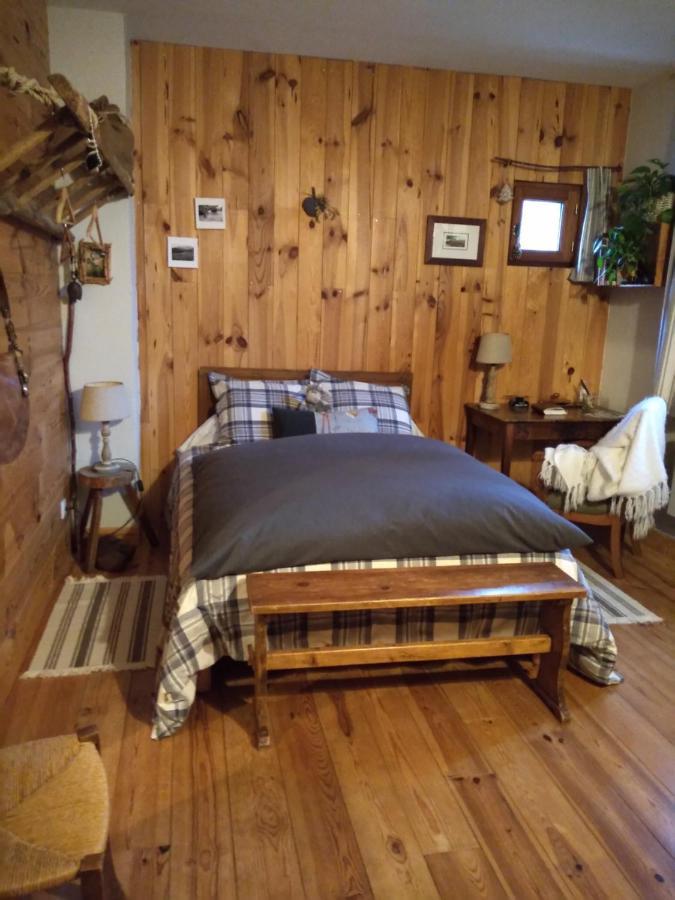 La Grande Ourse Bed & Breakfast Campan Luaran gambar